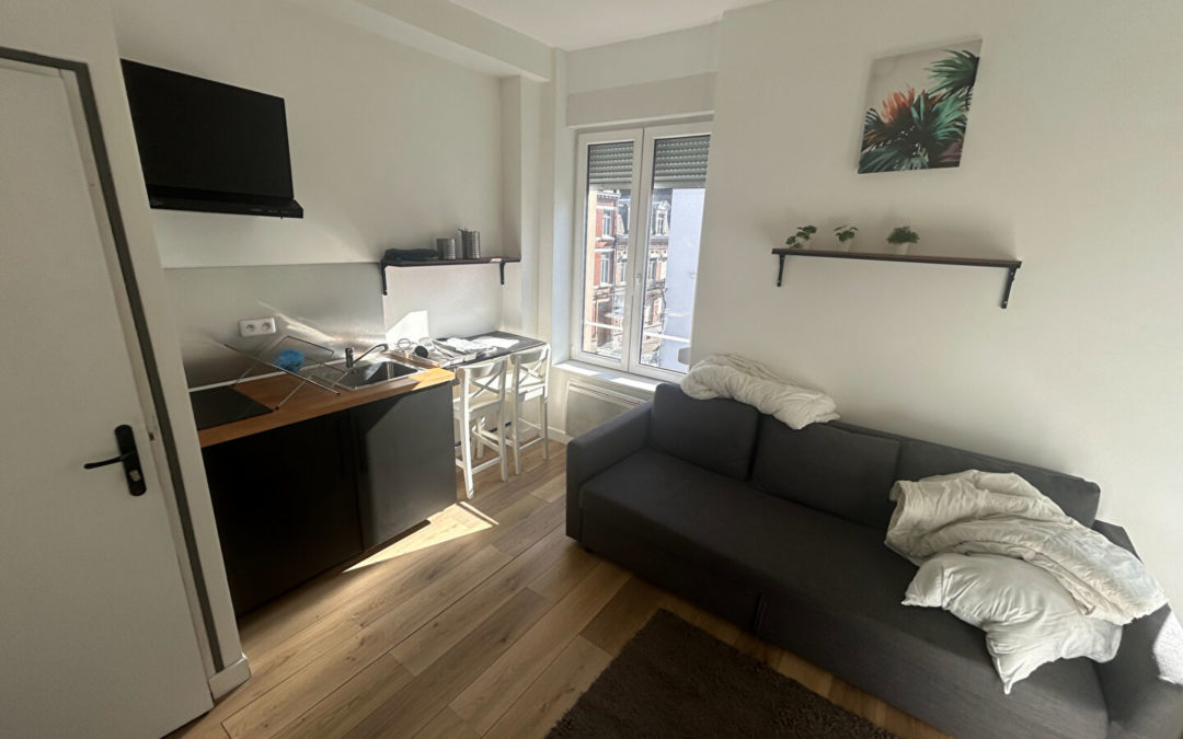 À LOUER – T1 MEUBLÉ de 15.61 m², Rue de la Bassée – VAUBAN