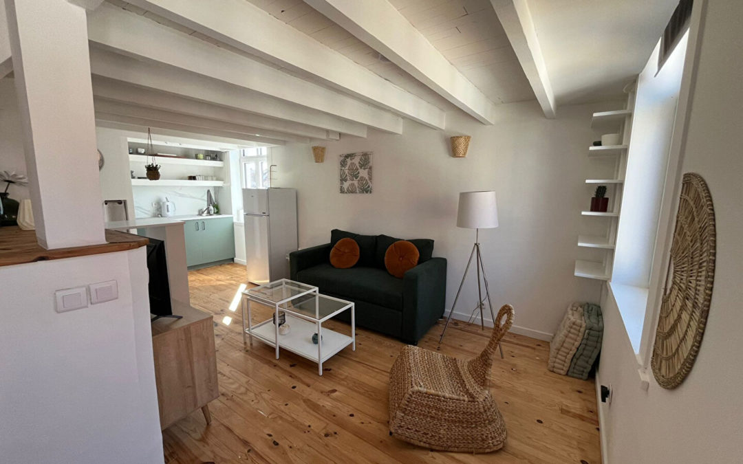T1 bis de 29.24 m² meublé rénové, Rue de Condé