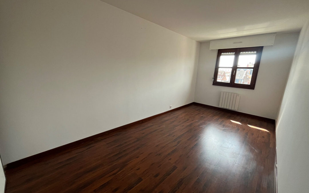 À LOUER – T2 NON MEUBLÉ de 45.3 m², Rue Catel Béghin – LILLE-CENTRE