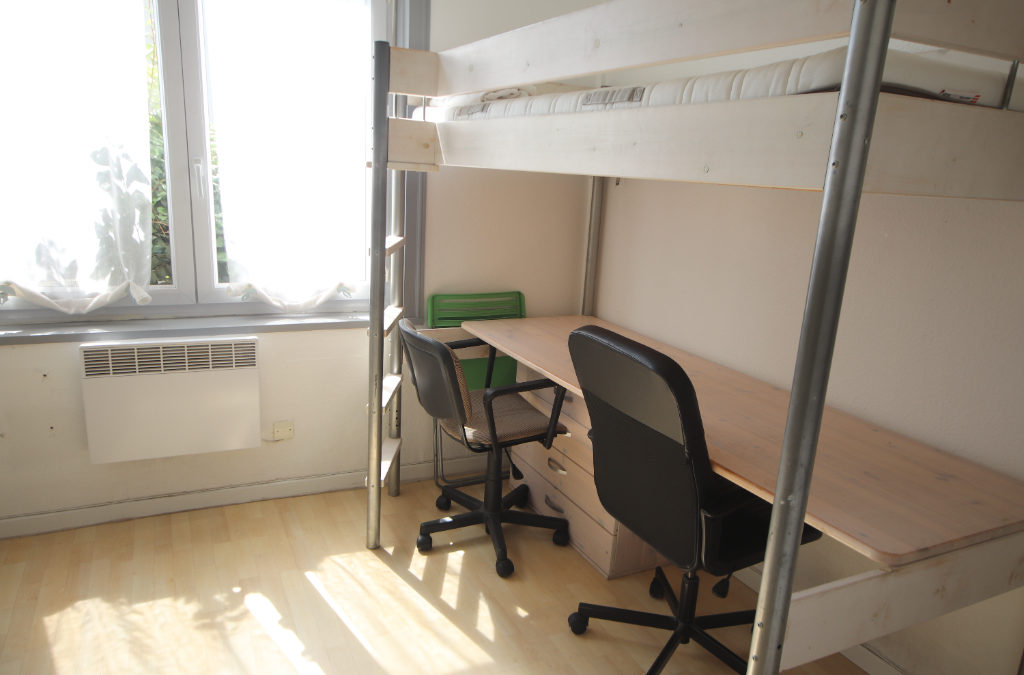 À LOUER – Studio MEUBLÉ de 12 m², Rue Adolphe – VAUBAN
