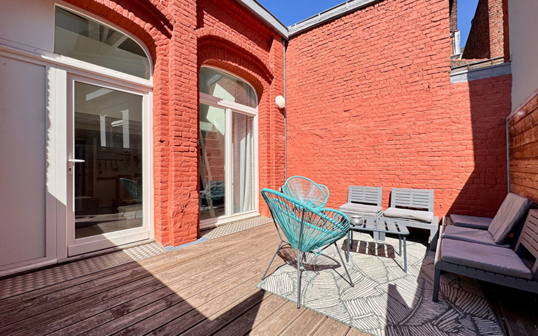 SECTEUR REPUBLIQUE – DUPLEX DERNIER ETAGE AVEC TERRASSE