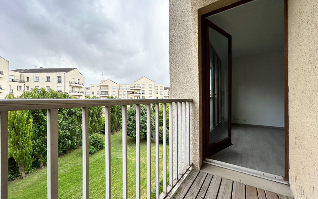 APPARTEMENT T3 AVEC PARKING ET BALCON – VAUBAN / REPUBLIQUE
