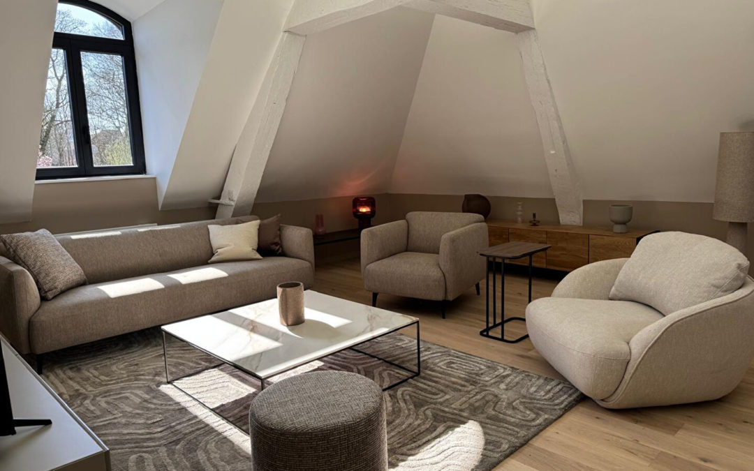 T3 bis avec mise à disposition du  mobilier de 74,45 m2 et 107 m2 au sol rue de Canteleu
