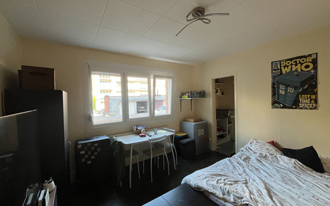 A LOUER –  T1 de 19.30 m2, Place Philippe de Girard, Wazemmes.
