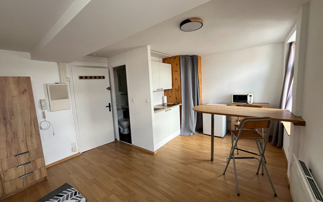 Studio meublé de 19,39m2 – Rue Ducourouble