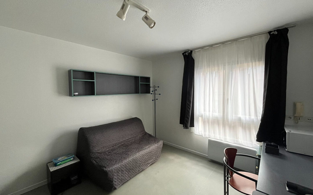 À LOUER – Studio MEUBLÉ de 19 m², Rue de Tournai – EURALILLE