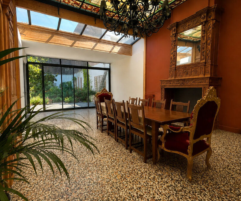 APPARTEMENT 250M2 AVEC JARDIN ET GARAGES – RÉPUBLIQUE / JB LEBAS