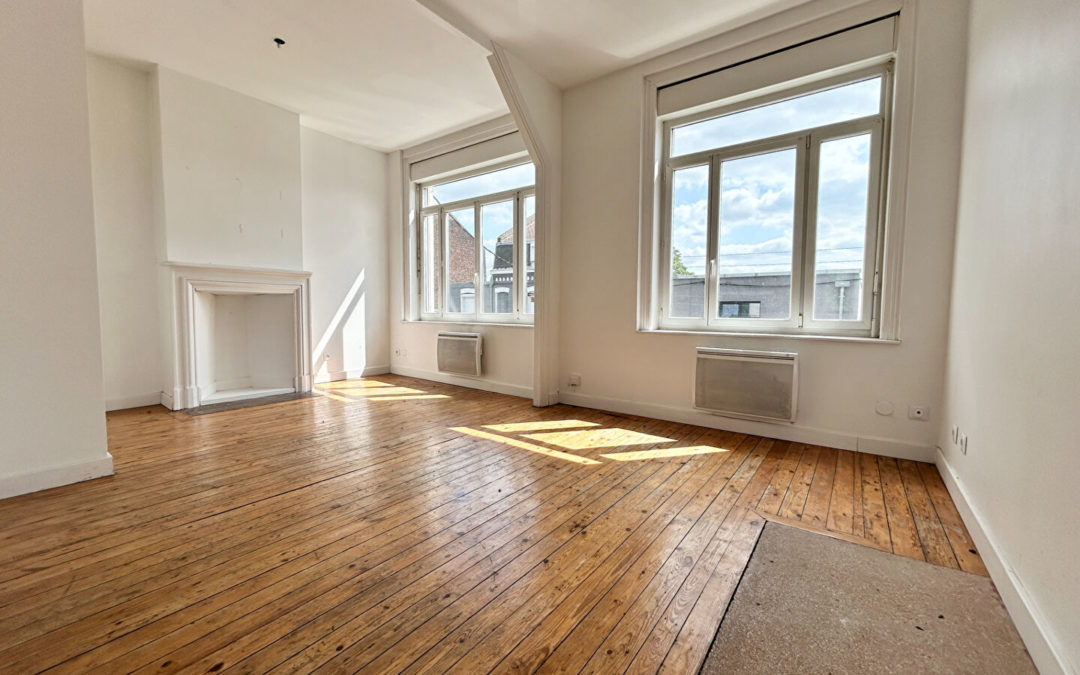 APPARTEMENT T2 TRAVERSANT – LAMBERSART HIPPODROME
